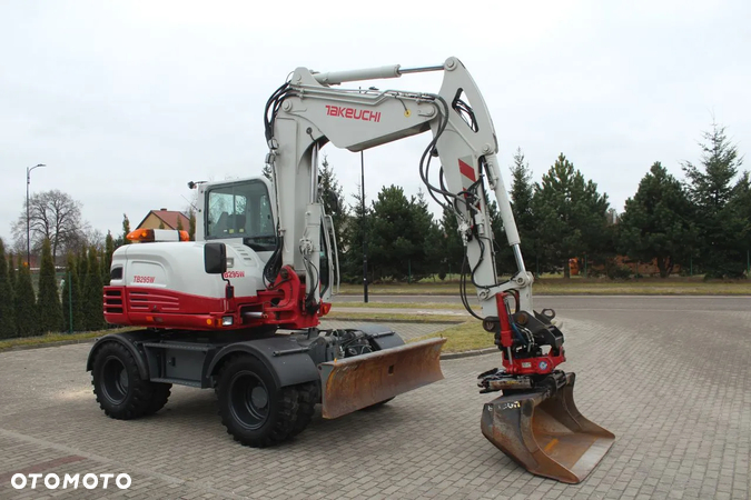 Takeuchi TB 295W ROTOTILT SZCZYPCE ZADBANA - 10