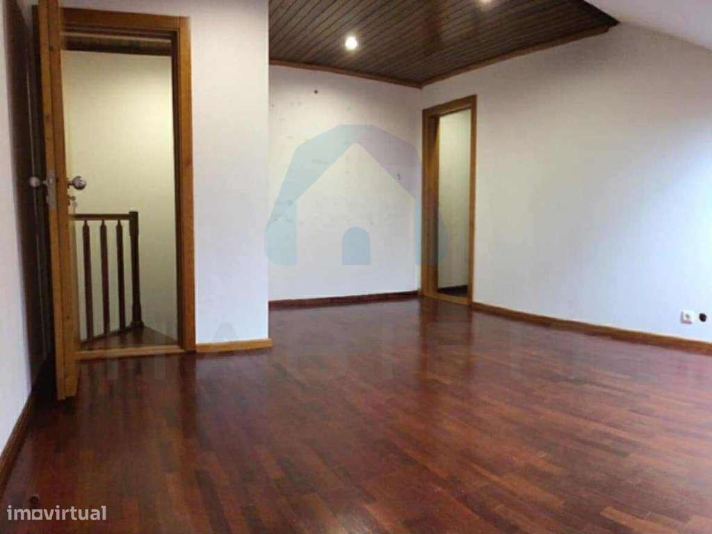 Apartamento T3+1 (Duplex)- Pombal-30