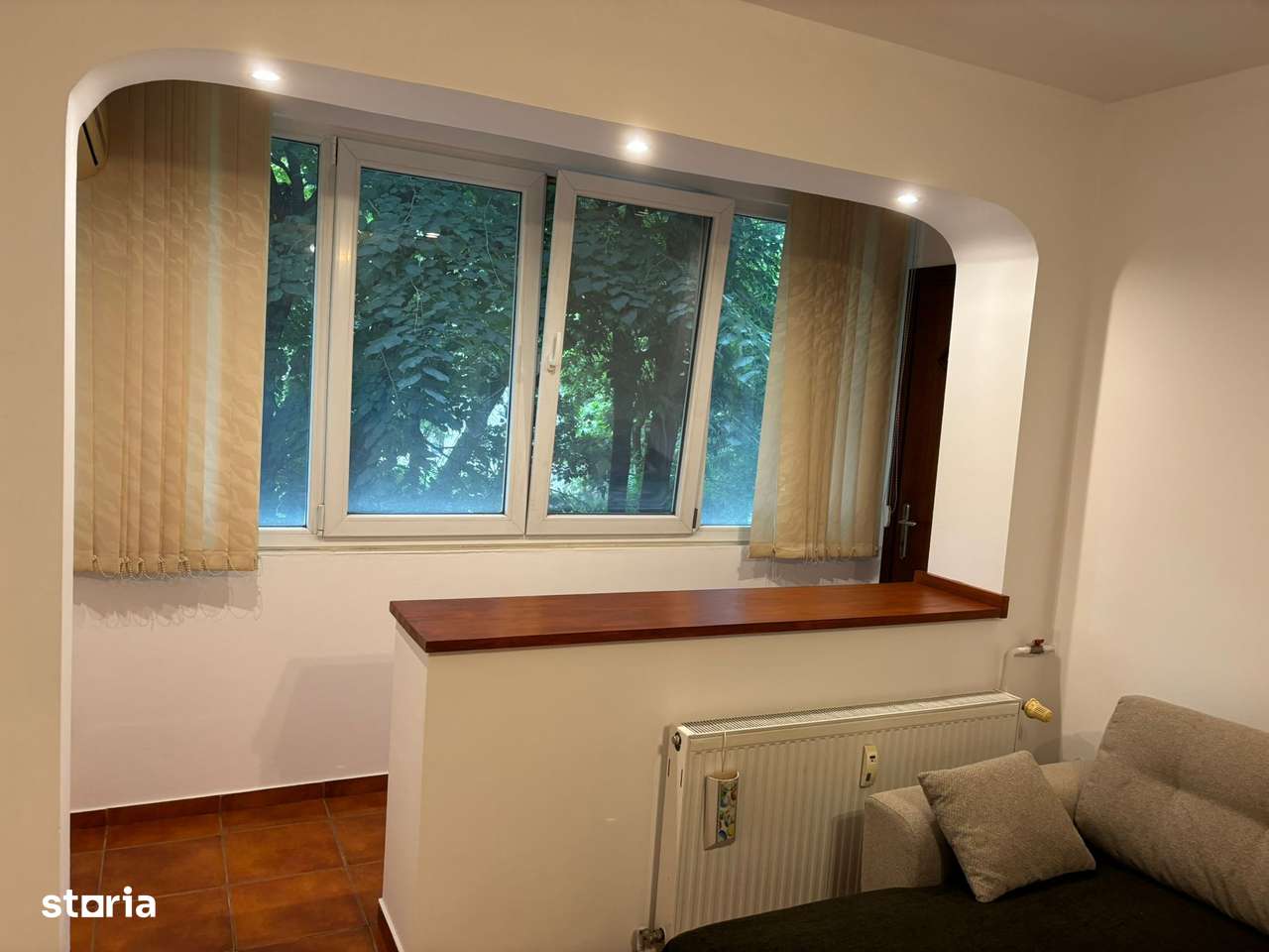 AP. 2 CAMERE PIATA SUDULUI, LOC PARCARE, BUCATARIE INCHISA, MODERN - Imagine principală: 2/8