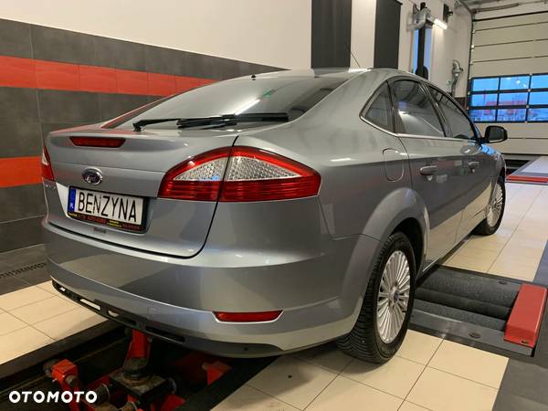 Ford Mondeo 2.0 Titanium - 11