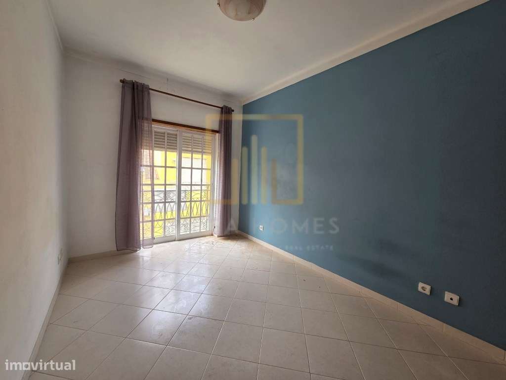 Moradia T5 com piscina + Apartamento T3, em centro de Lagoa (Algarve)-54
