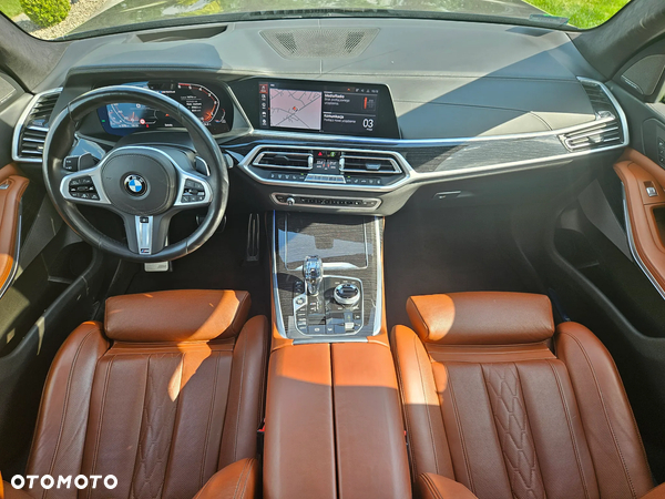 BMW X7 M50d sport - 12