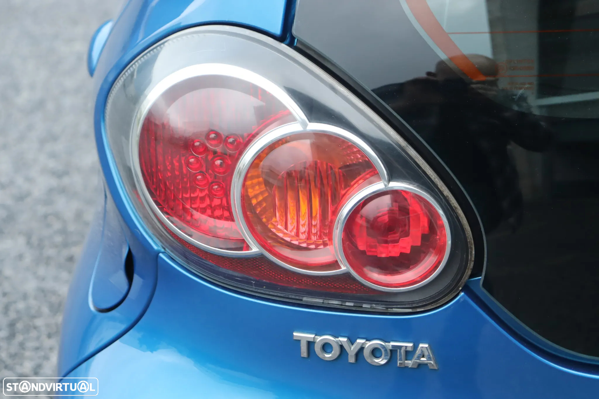 Toyota Aygo 1.0 Blue Edition - 27