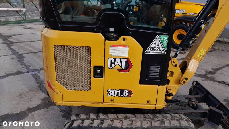 Caterpillar 301.6 2022r  806MTH - 11