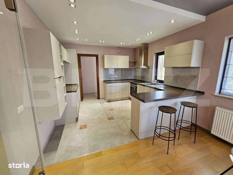 Casa superba, 250 mp utili, 600 mp curte, 3 parcari, zona Stadion CFR - Imagine principală: 3/19