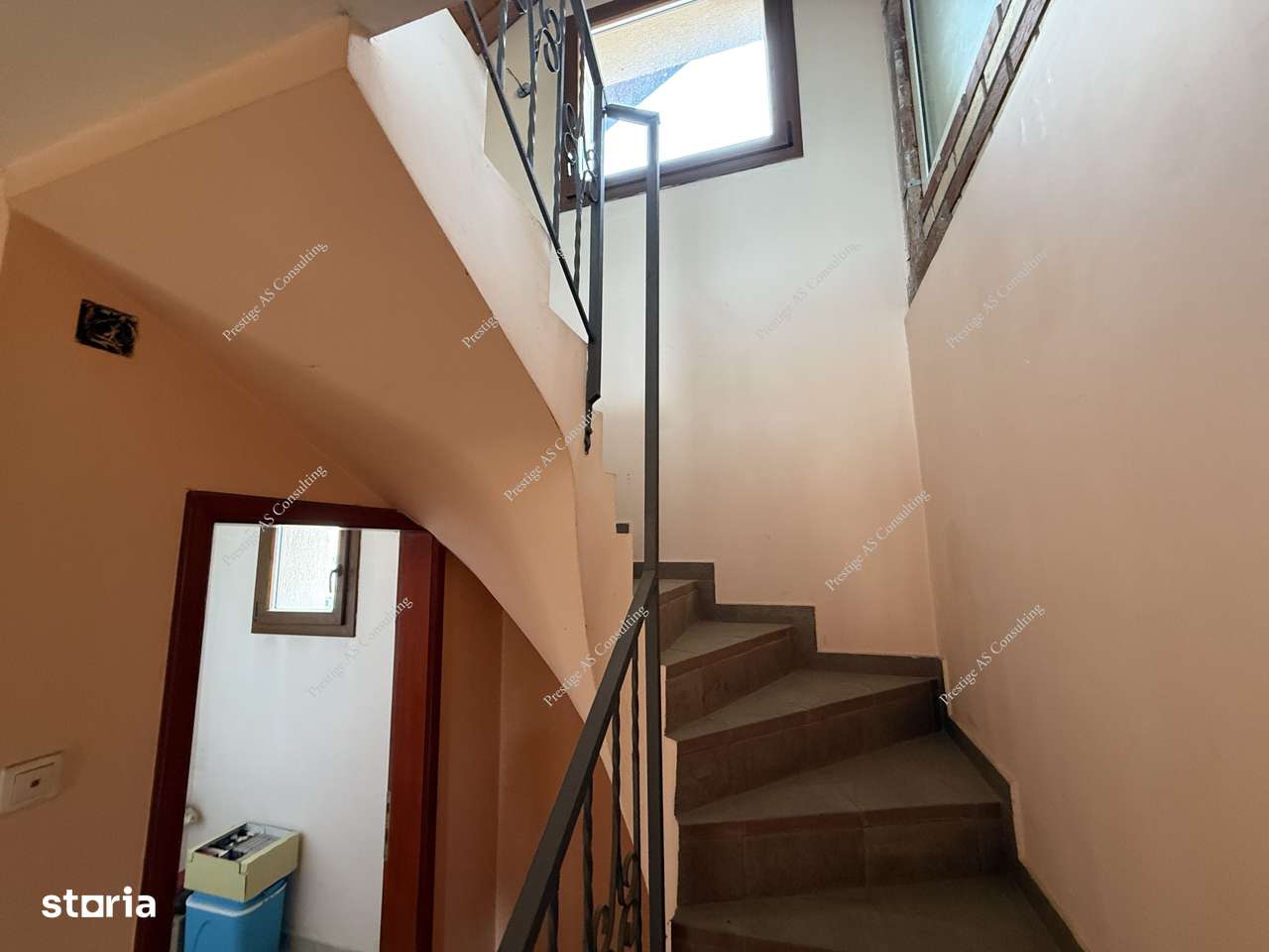 Casa individuala spatioasa | Teren 651 mp Zona Planetelor – Giroc-18