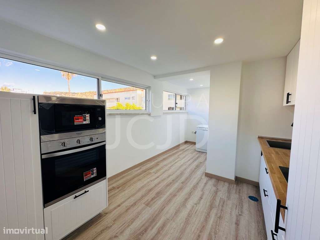 Apartamento T3 Totalmente Remodelado a Estrear - Costa da Caparica - Grande imagem: 5/20
