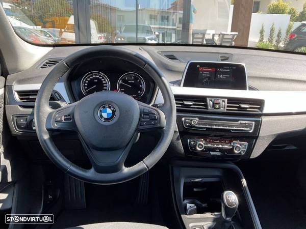 BMW X1 16 d sDrive Advantage - 28