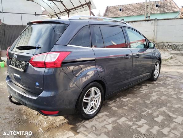 Ford Grand C-Max - 5