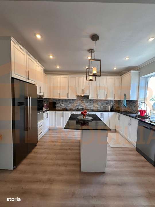 Casa de vanzare in Mamaia Sat, P+1 cu pod, 250 mp teren-12