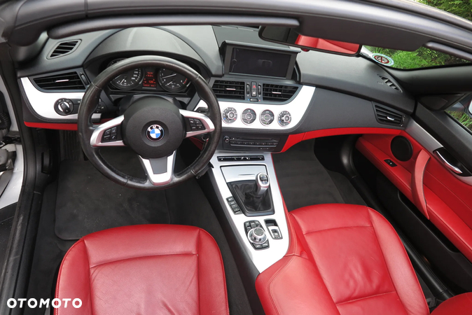 BMW Z4 sDrive23i - 23