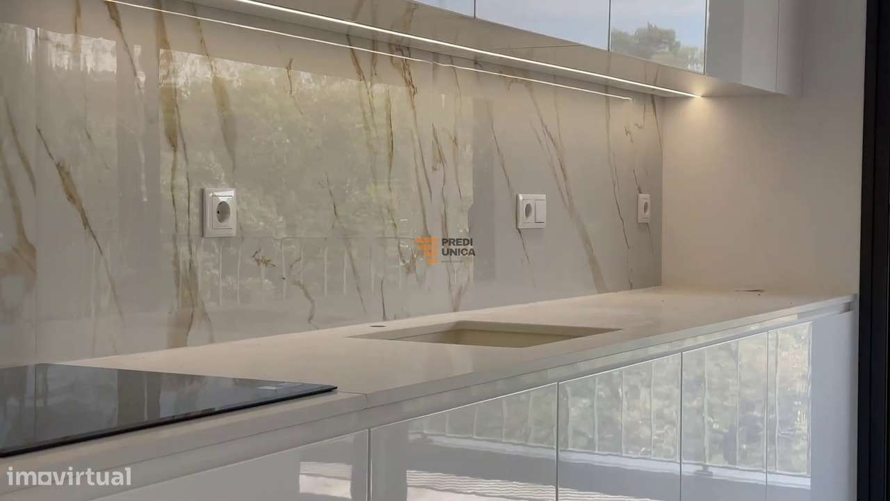 Moradia T3+1  Arquitetura Moderna Oferta ato escritura - Grande imagem: 4/34