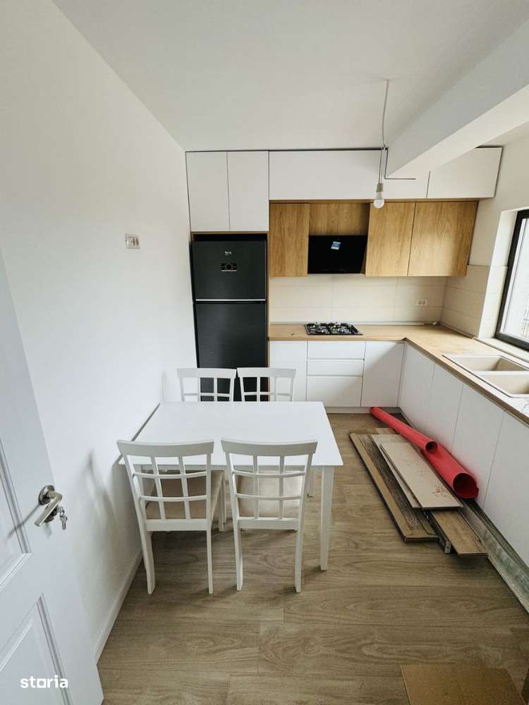 Pozitie buna! 500 mp teren! BECI! Vila Valea Adanca (Miroslava) - Imagine principală: 5/8