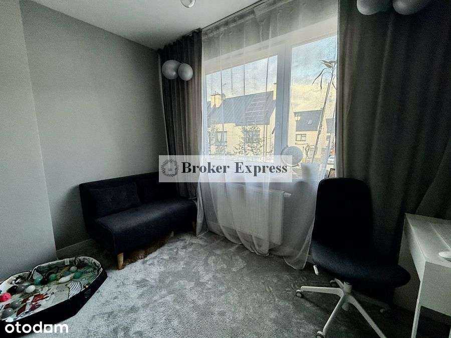 Dom na osiedlu Ogrody Przyjaciół!-9