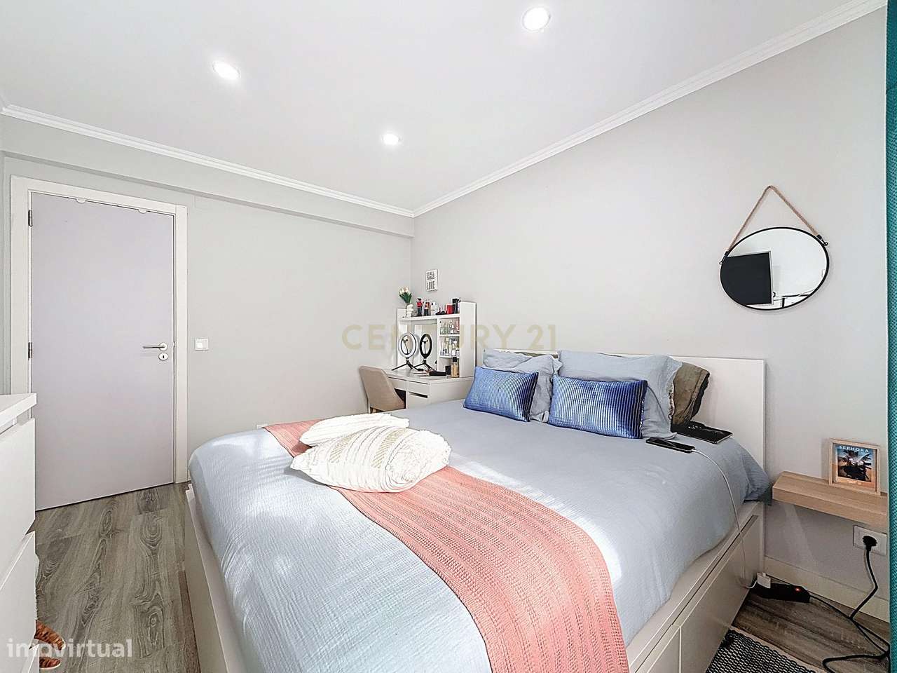 Apartamento T2 em Alto do Moinho, Corroios- Oportunidade Única!-8