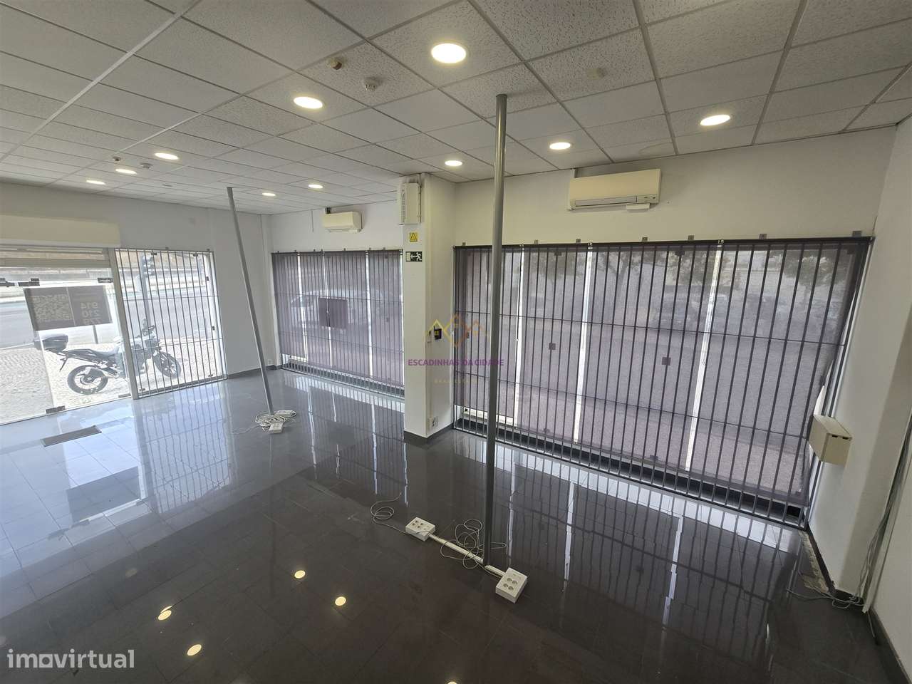 Loja para arrendamento em São Domingos Benfica - Grande imagem: 5/25