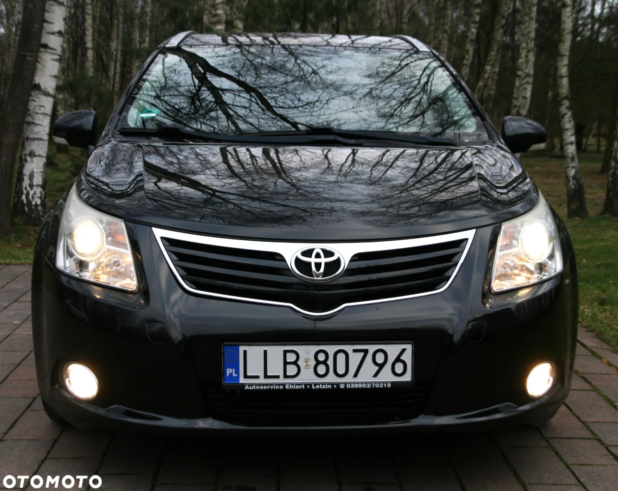 Toyota Avensis 2.2 D-4D Premium - 3