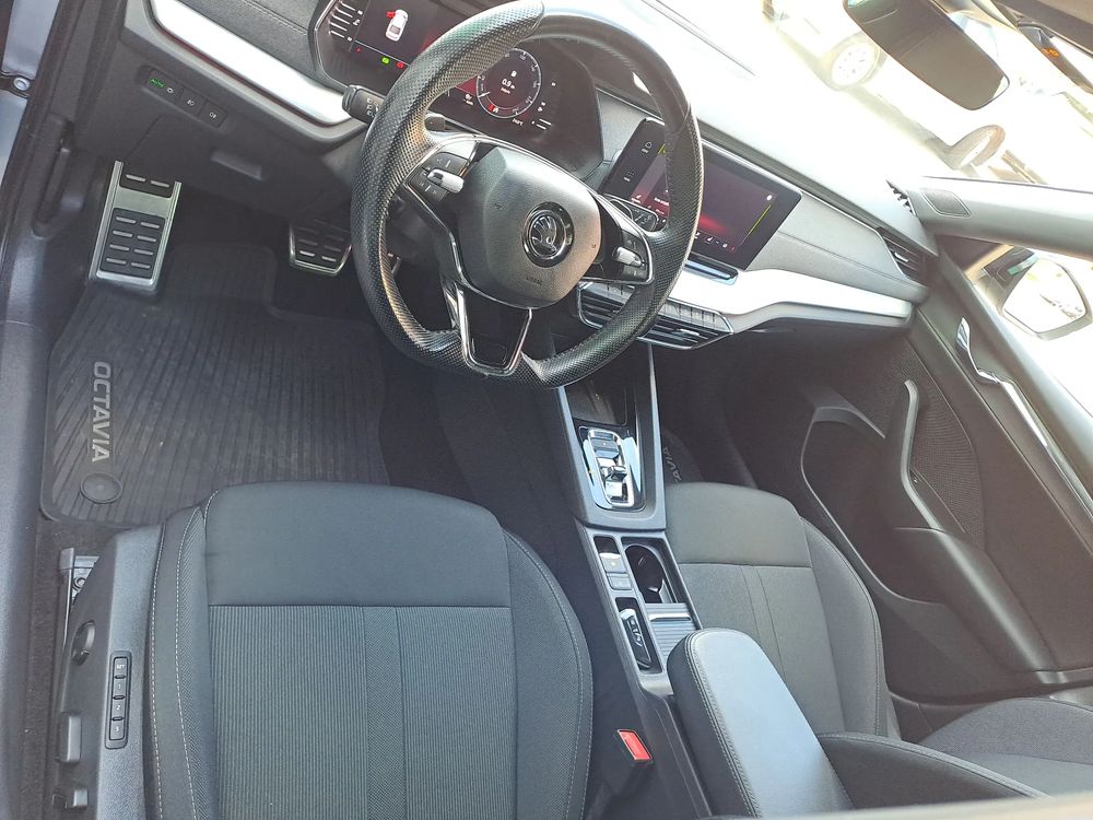 SKODA OCTAVIA 1.5eTSI 150KM Hak Virtual Martwe pole ACC Manetki Ambiente Elek.fotele