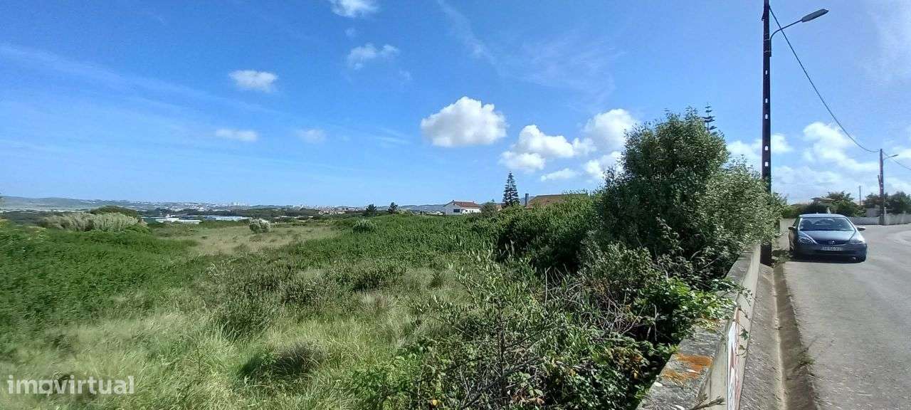 Vende-se TERRENO em São João das Lampas - Grande imagem: 4/7