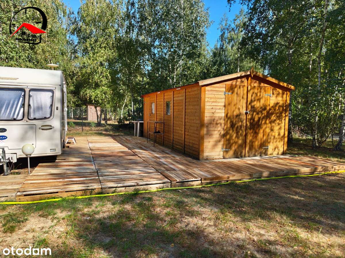 Z własnym legalnym pomostem nieopodal jeziora - Pełny obrazek: 4/11