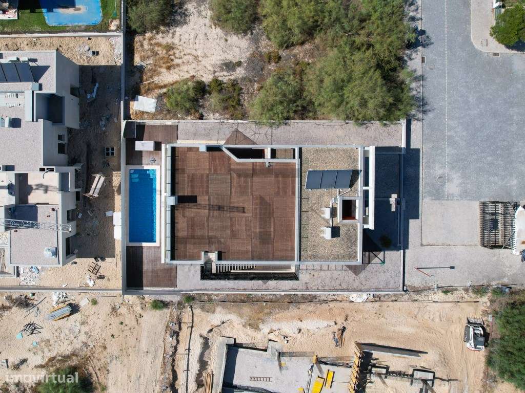 Moradia T4 com Piscina para Venda em Troia, Carvalhal-4