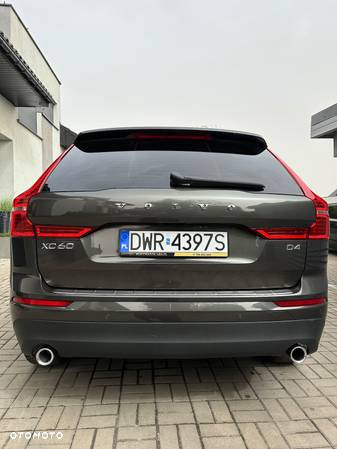 Volvo XC 60 D4 Momentum Pro - 14