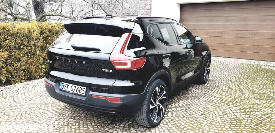 Volvo XC 40 T5 AWD R-Design - 6