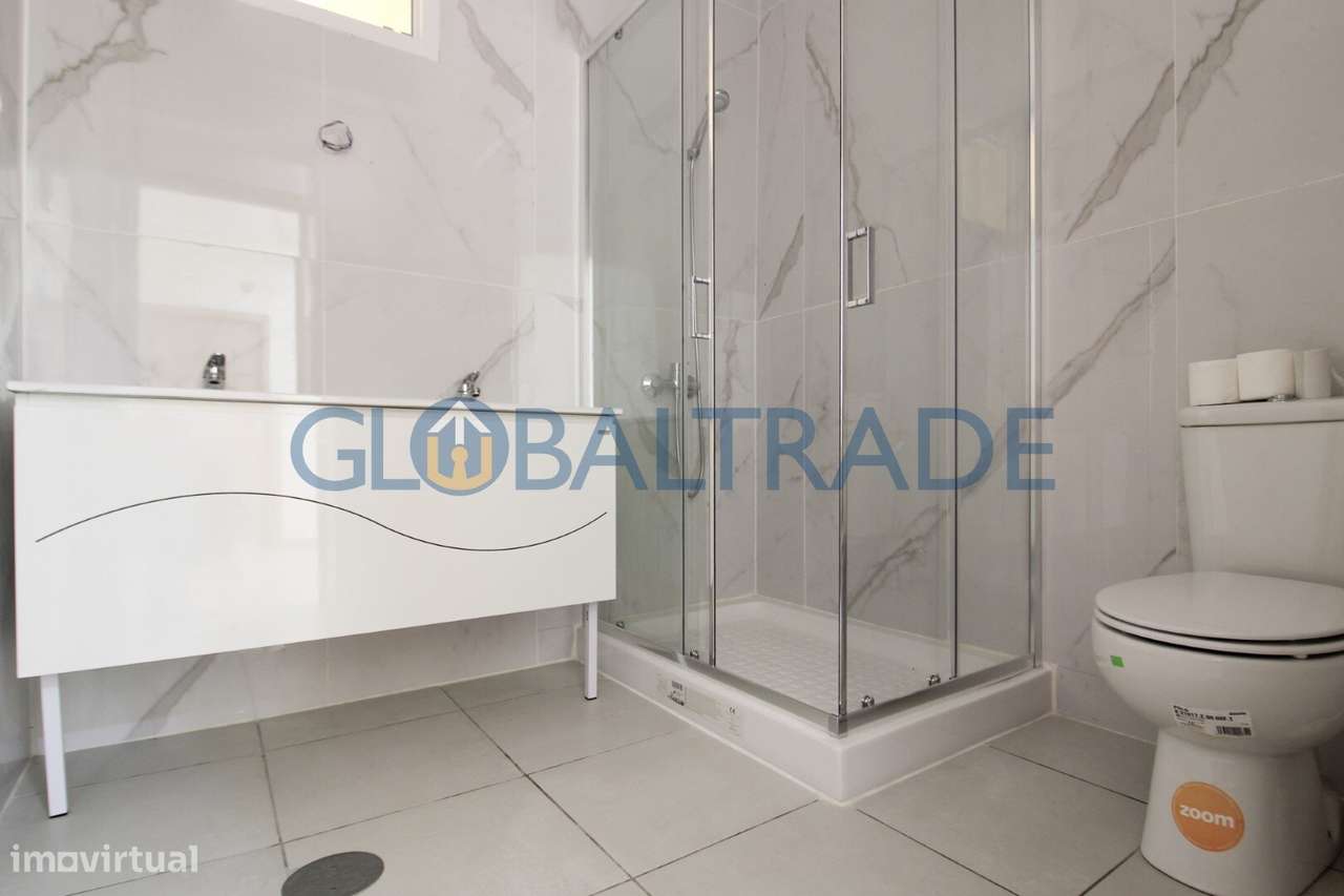 Moradia Térrea T3 totalmente renovada em Campanhã-16