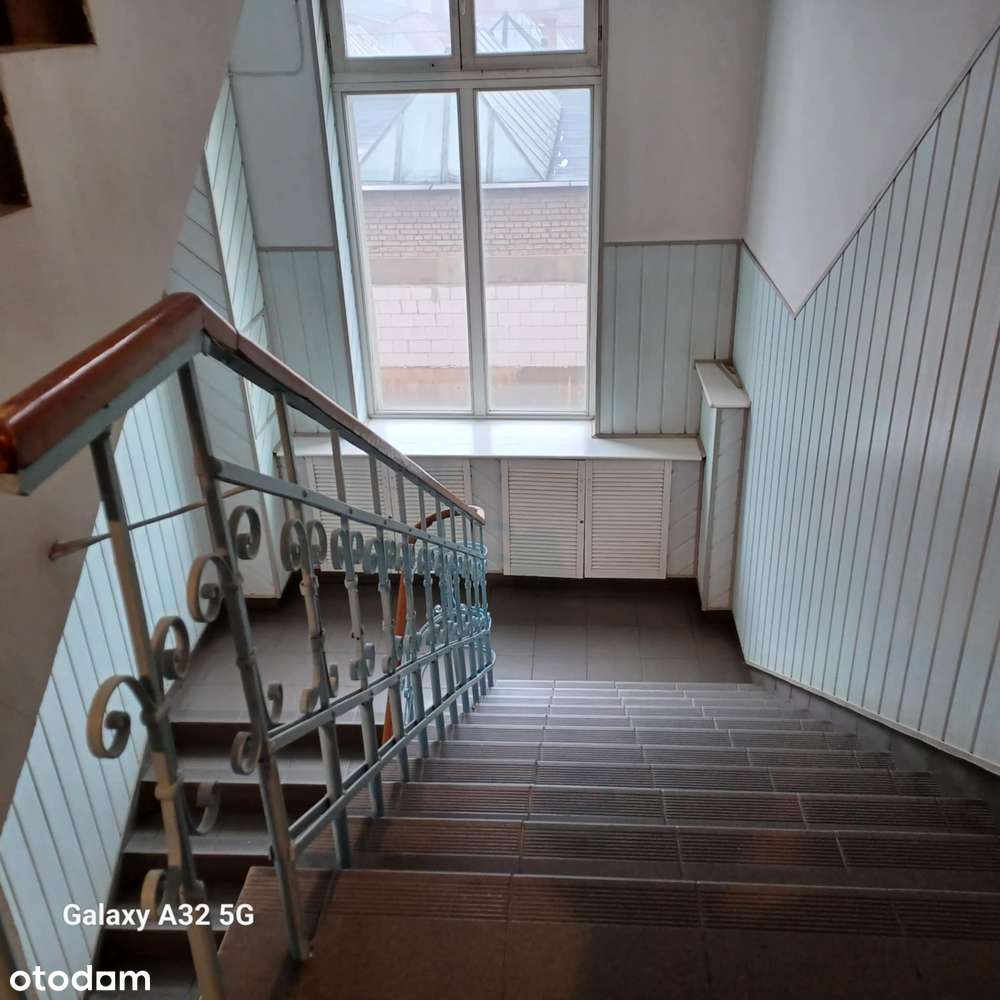 Kawalerka w klimatycznym budynku z czerwonej cegły-5