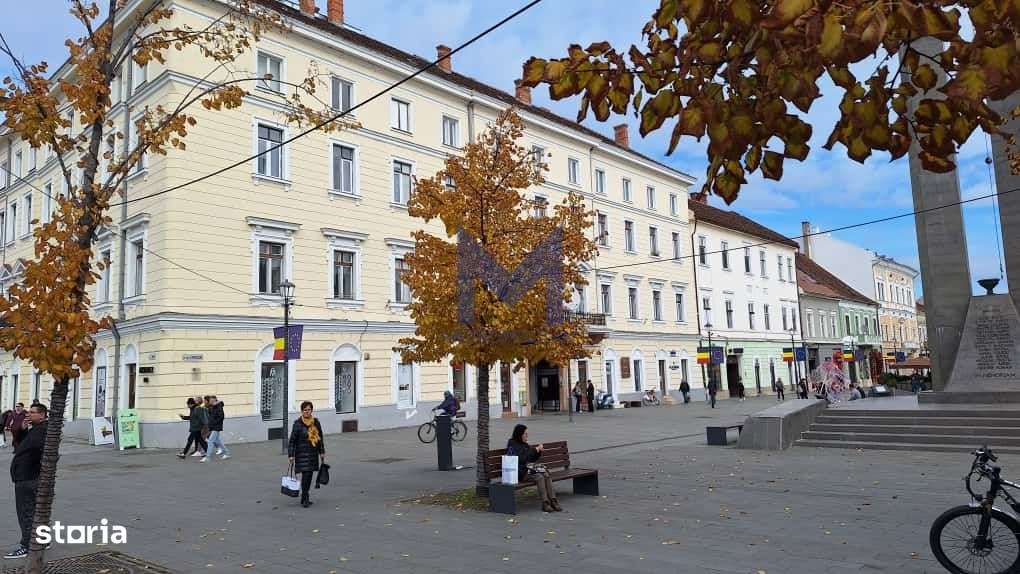 [ Ocazie rară ] Apartament maiestuos, Bd. Eroilor, etaj 1-0