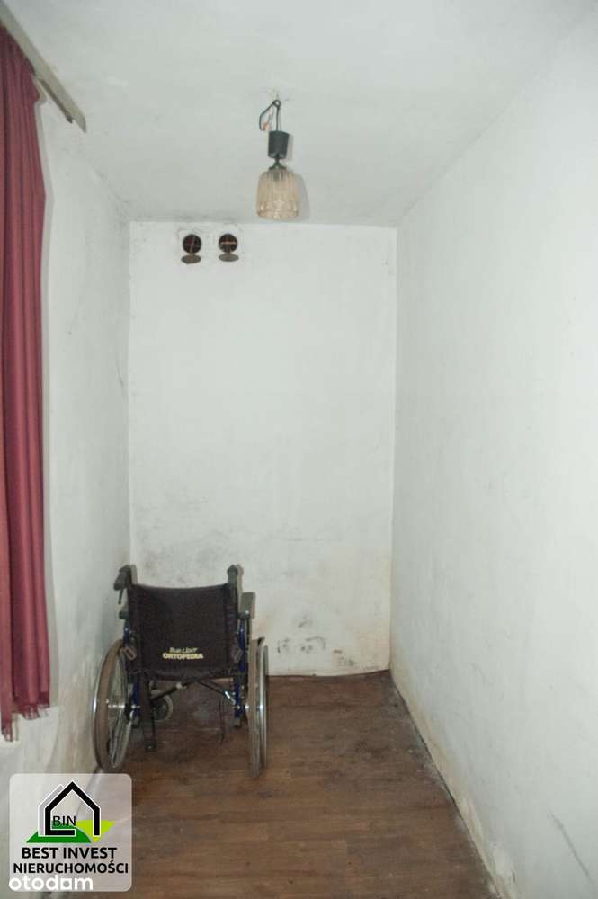 Dom do remontu w centrum Jeleniej Góry-11