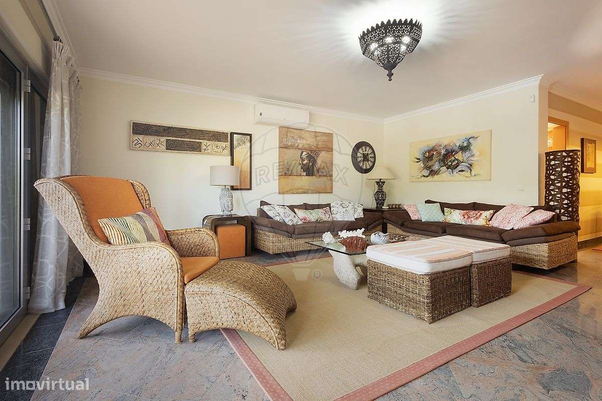 Moradia T4 para venda - Grande imagem: 2/33