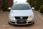 Volkswagen Passat 1.6 TDI DPF BlueMot Highline - 23