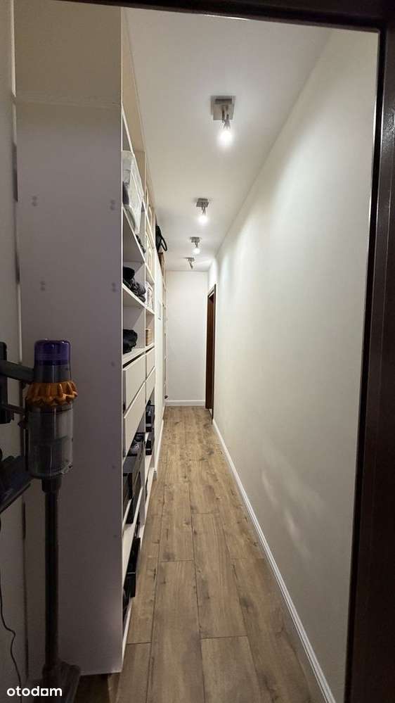 Dom i wielki garaż z mieszkaniem. Okazja!-12