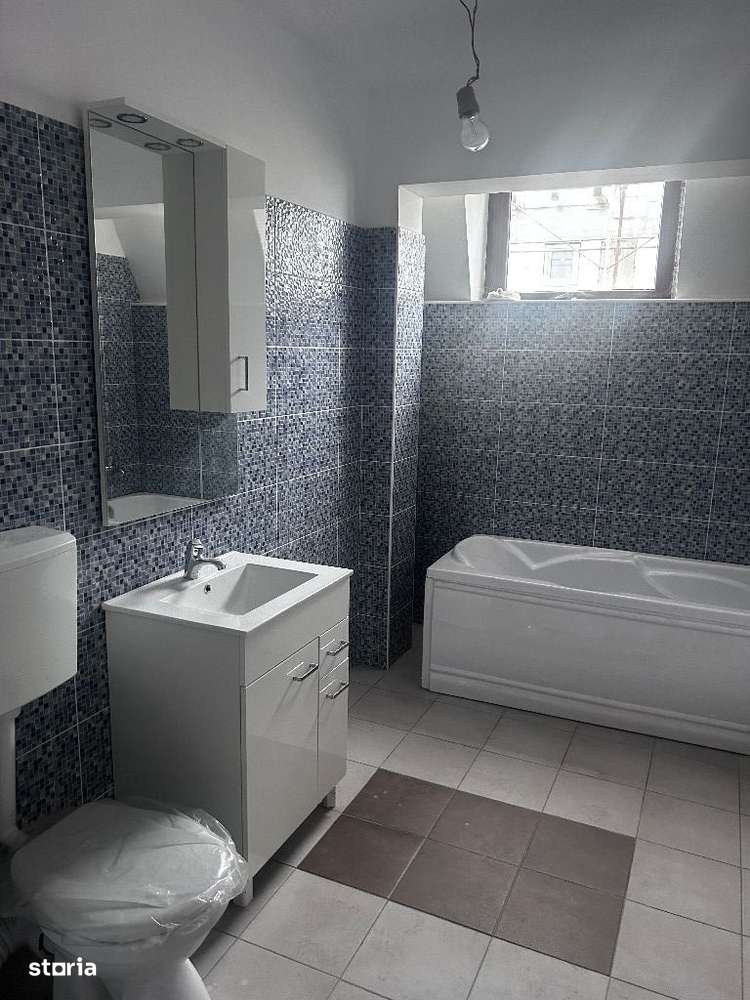 Apartament 3 camere, foarte spatios, centrala, parcare, bloc finalizat - Imagine principală: 4/19