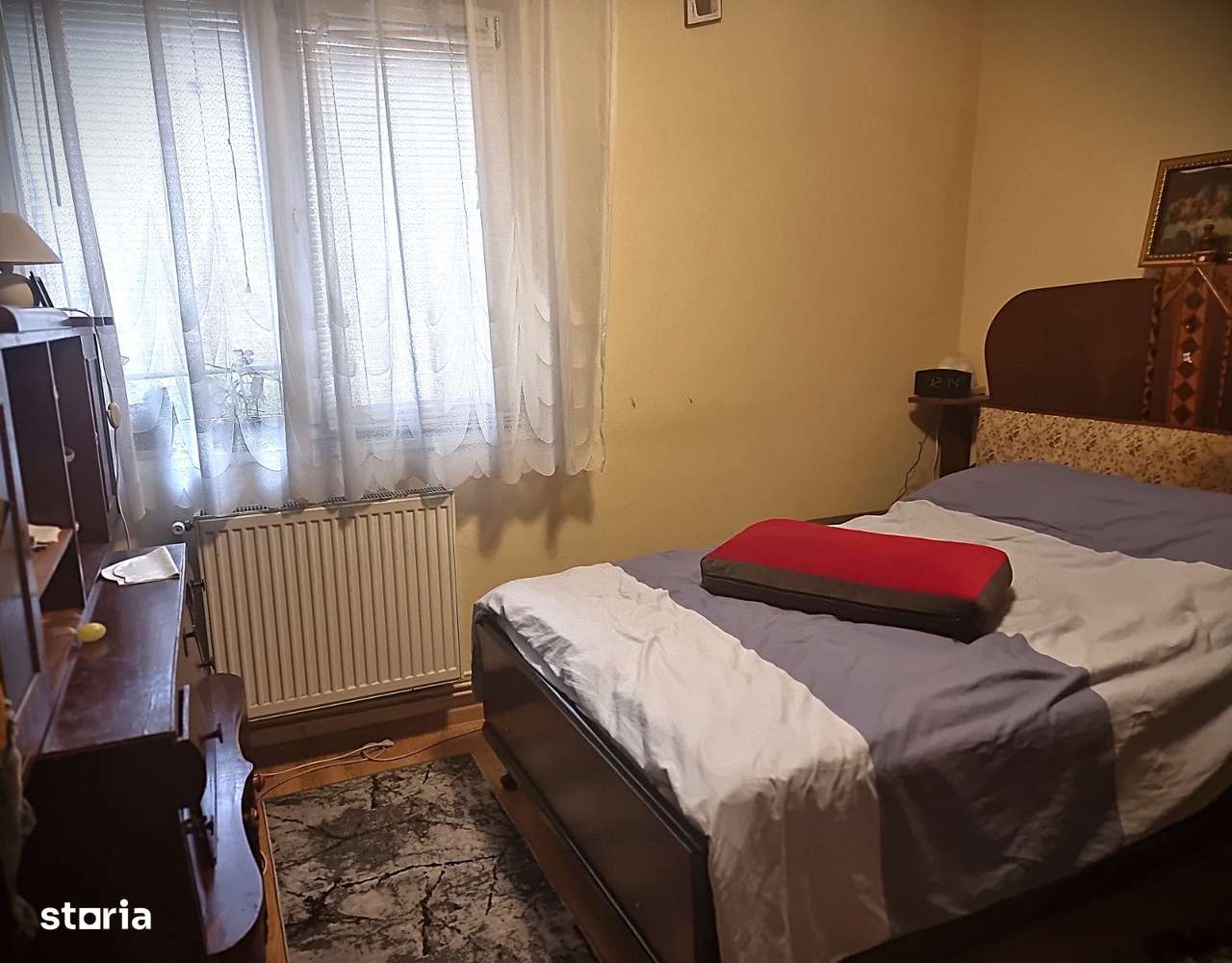 Apartament 3 camere de vanzare , Pitesti-2