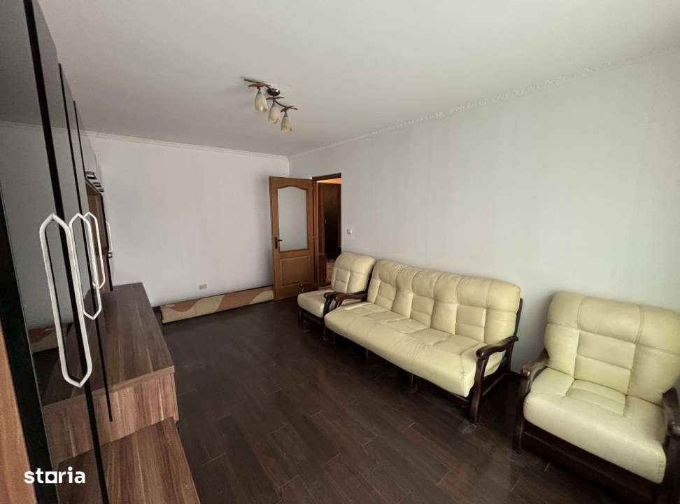 De vanzare – Apartament 3 camere, Micro 17, Satu Mare, Jocului. - Imagine principală: 4/8