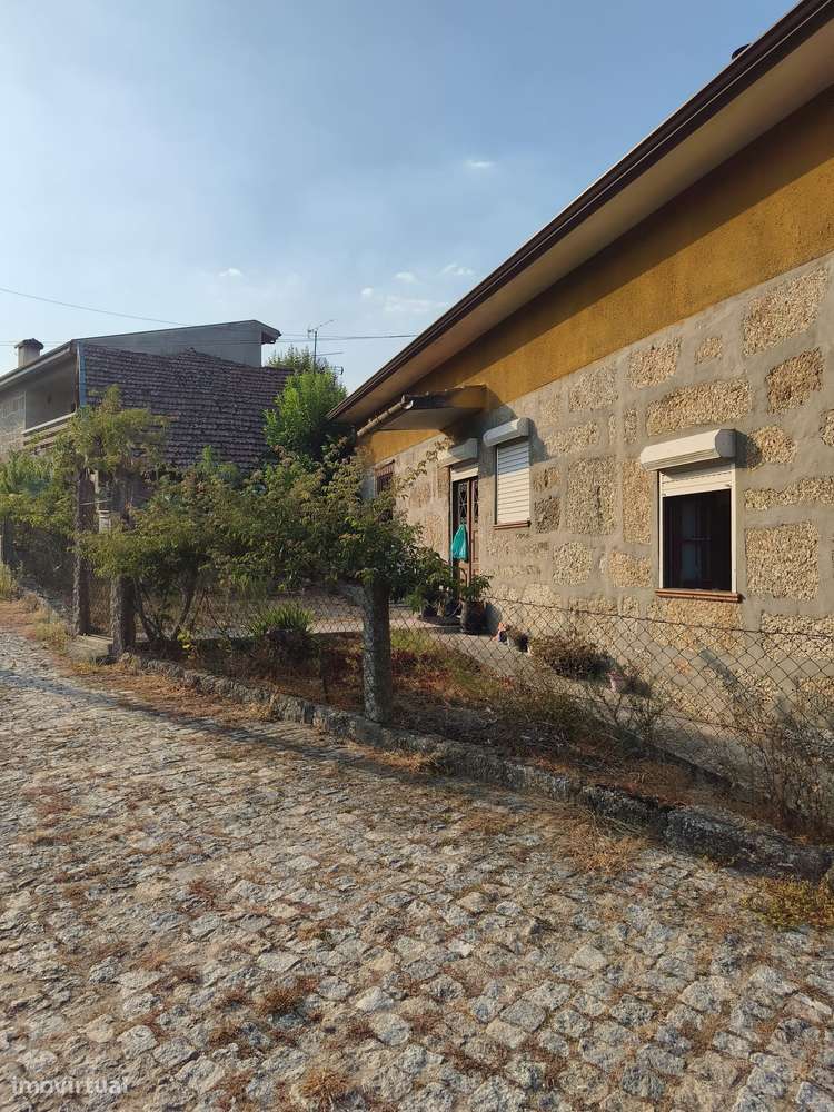 Moradia, 180 m², Cete-3