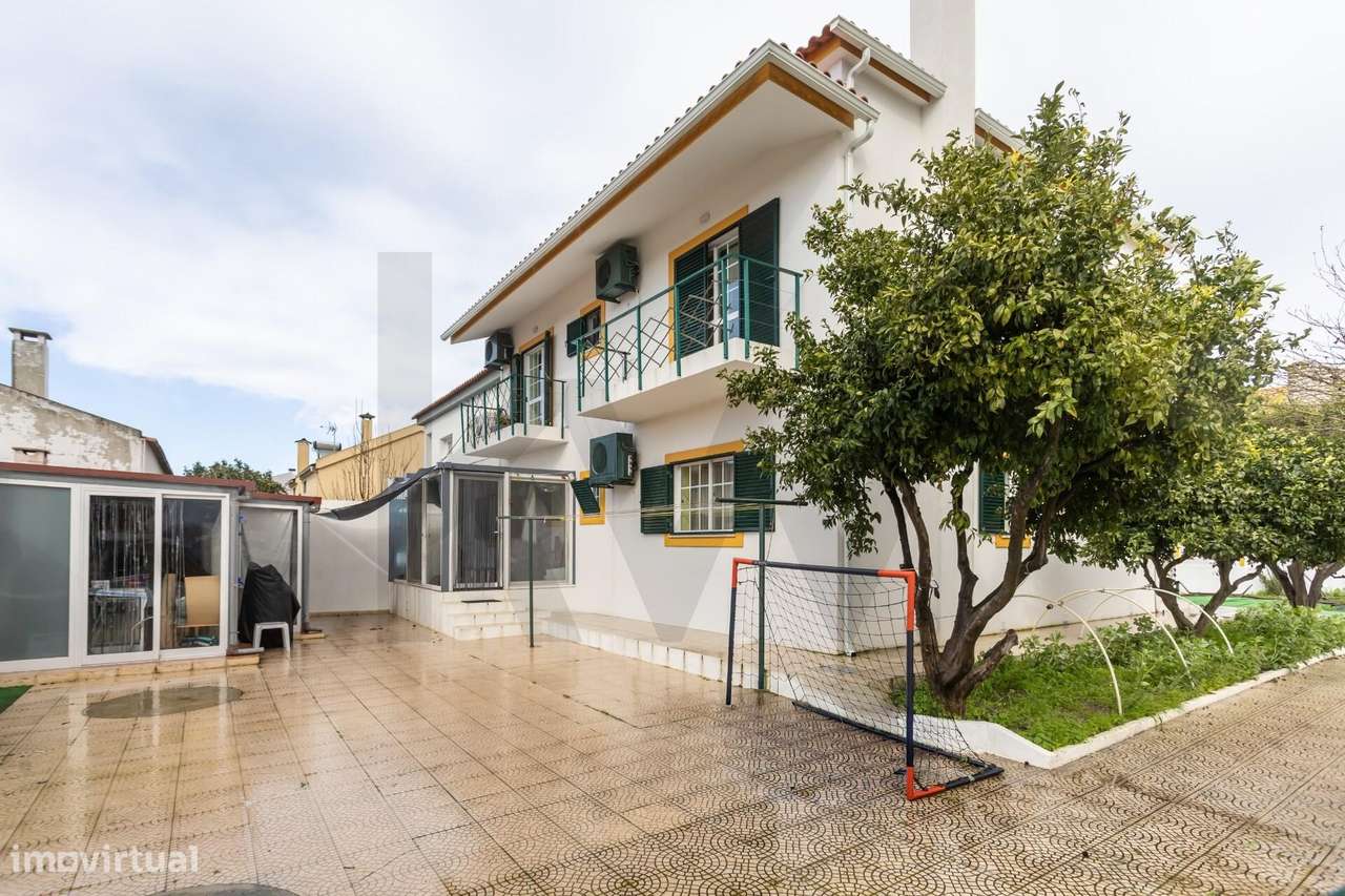 Moradia T4 na Moita – Zona do Palheirão | Excelente Exposição Solar-55