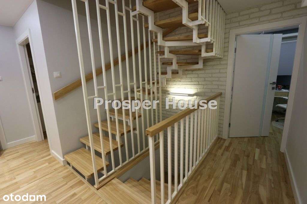 Trzypoziomowy apartament, dwa oddzielne wejścia.-1