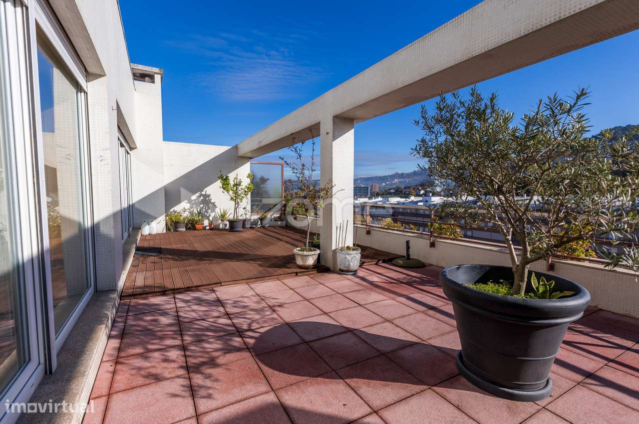 T4 Duplex Exclusivo no Condomínio Vila-Flor – Urgezes, Guimarães-37