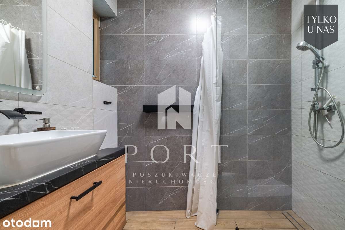 Bliźniak | 5 pokoi niedaleko Gdyni | garaż-9