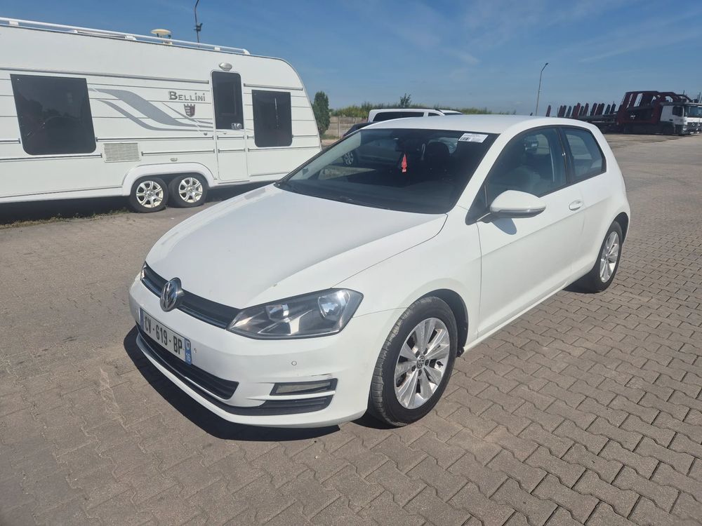 Volkswagen Golf VII 2.0 BlueTDI Comfortline 2013