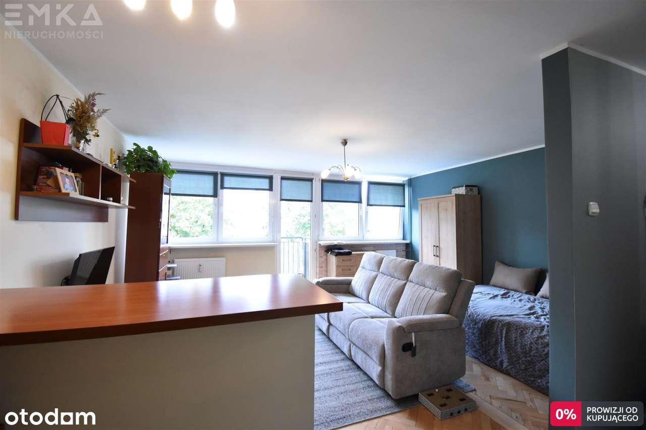 Zadbane, gustowne, przestrzenne - Chodkiewicza 37 - Pełny obrazek: 3/16