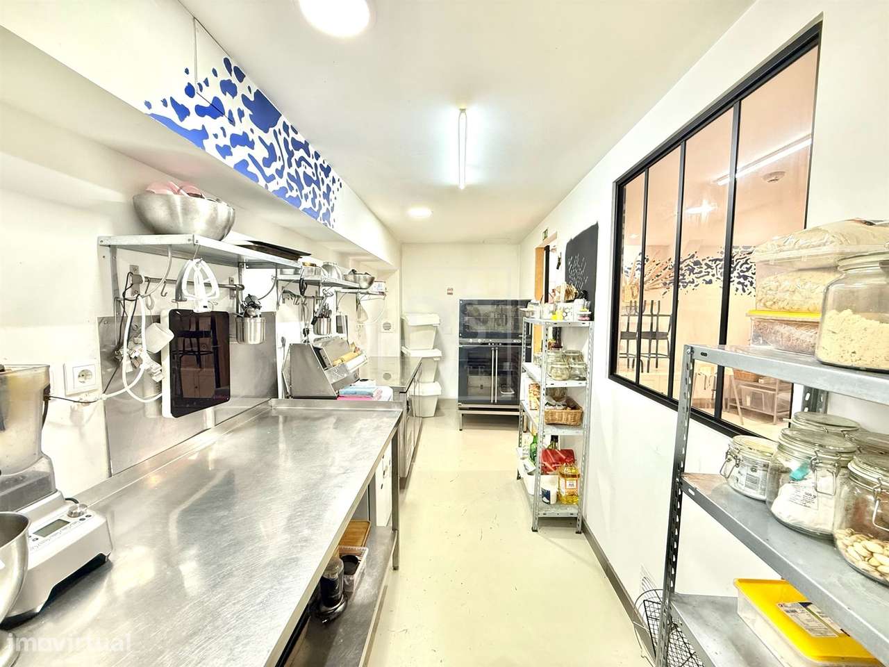 Espaço Comercial para Trespasse / Praça da República / Porto-13