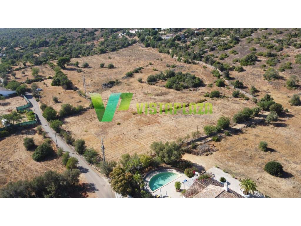 Terreno Rustico com Pouca Inclinação, Paderne - Algarve - Grande imagem: 2/23