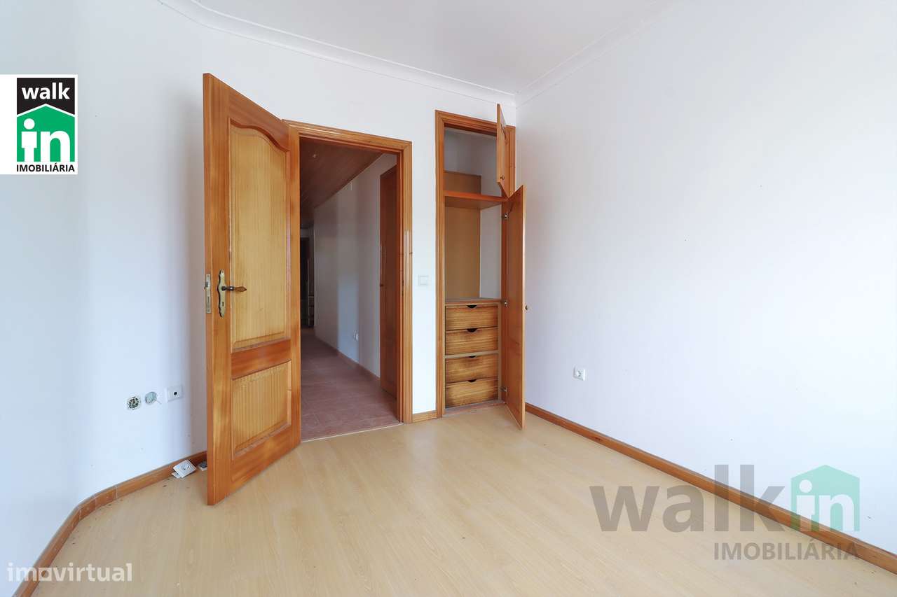 Apartamento T2+1 em São Bernardino-13