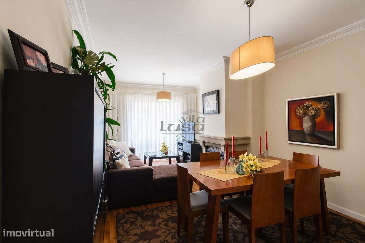 Apartamento T2 Espacoso Em Laborim De Baixo Excelente Localizacao