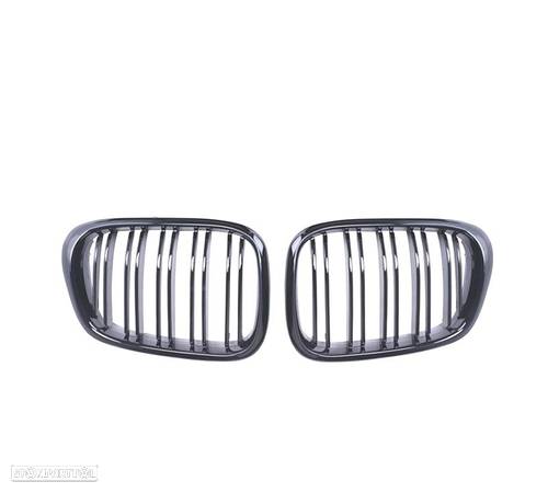 GRELHA DUPLA PRETO BRILHANTE PARA BMW SERIE 5 E39 95-03 - 2