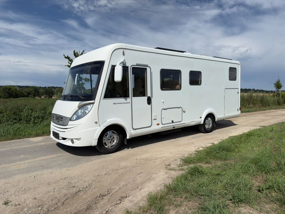 Hymer-eriba Hymercar b 678 2011